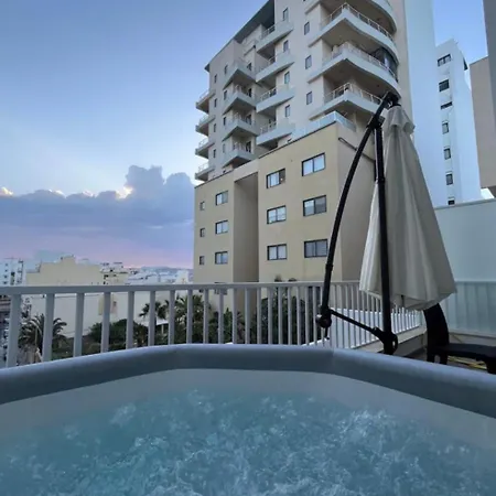 Sea Breeze, Spacious 2-Bedroom Lux Seaside Apartments St. Paul's Bay Exterior photo