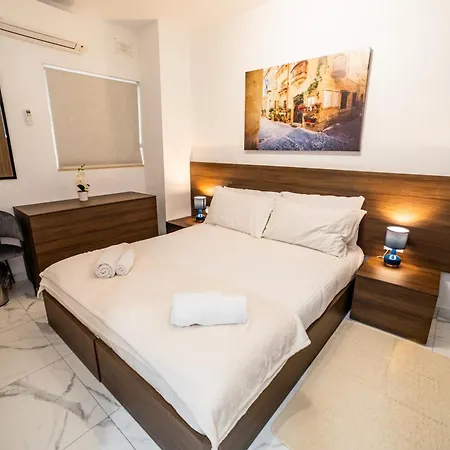 Sea Breeze, Spacious 2-Bedroom Lux Seaside Apartments St. Paul's Bay Exterior photo