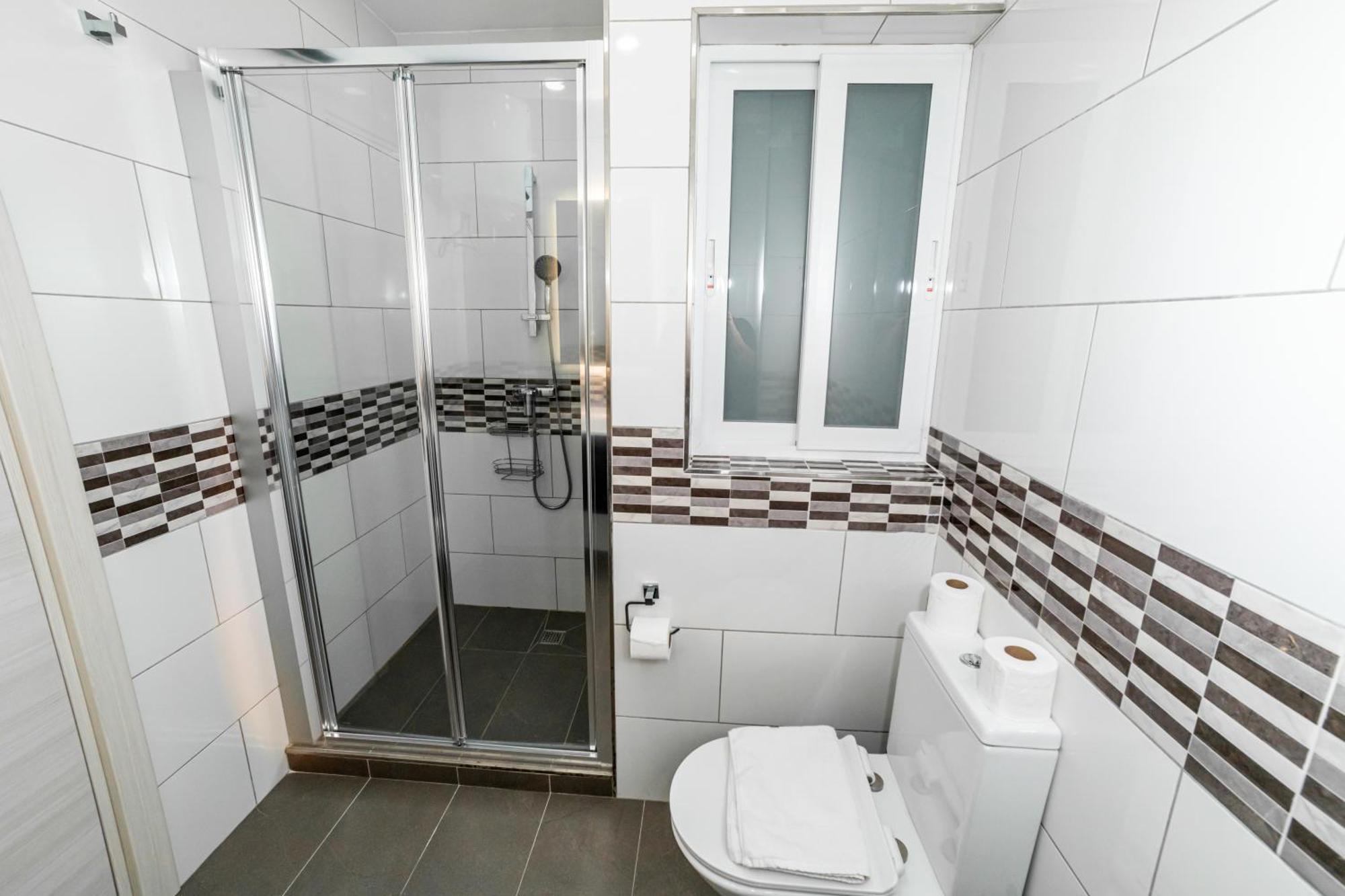 Apartment Sea Breeze, Spacious 2-bedroom Lux Seaside *